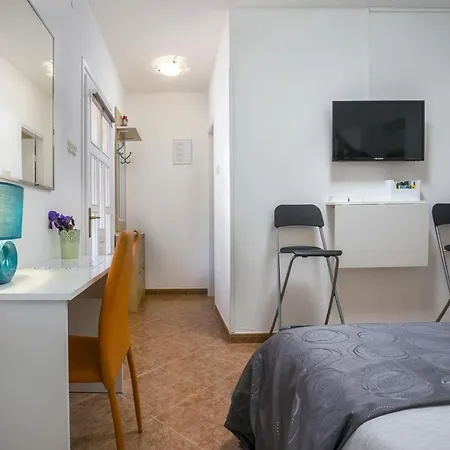 Apartment Dorjan Karmelo